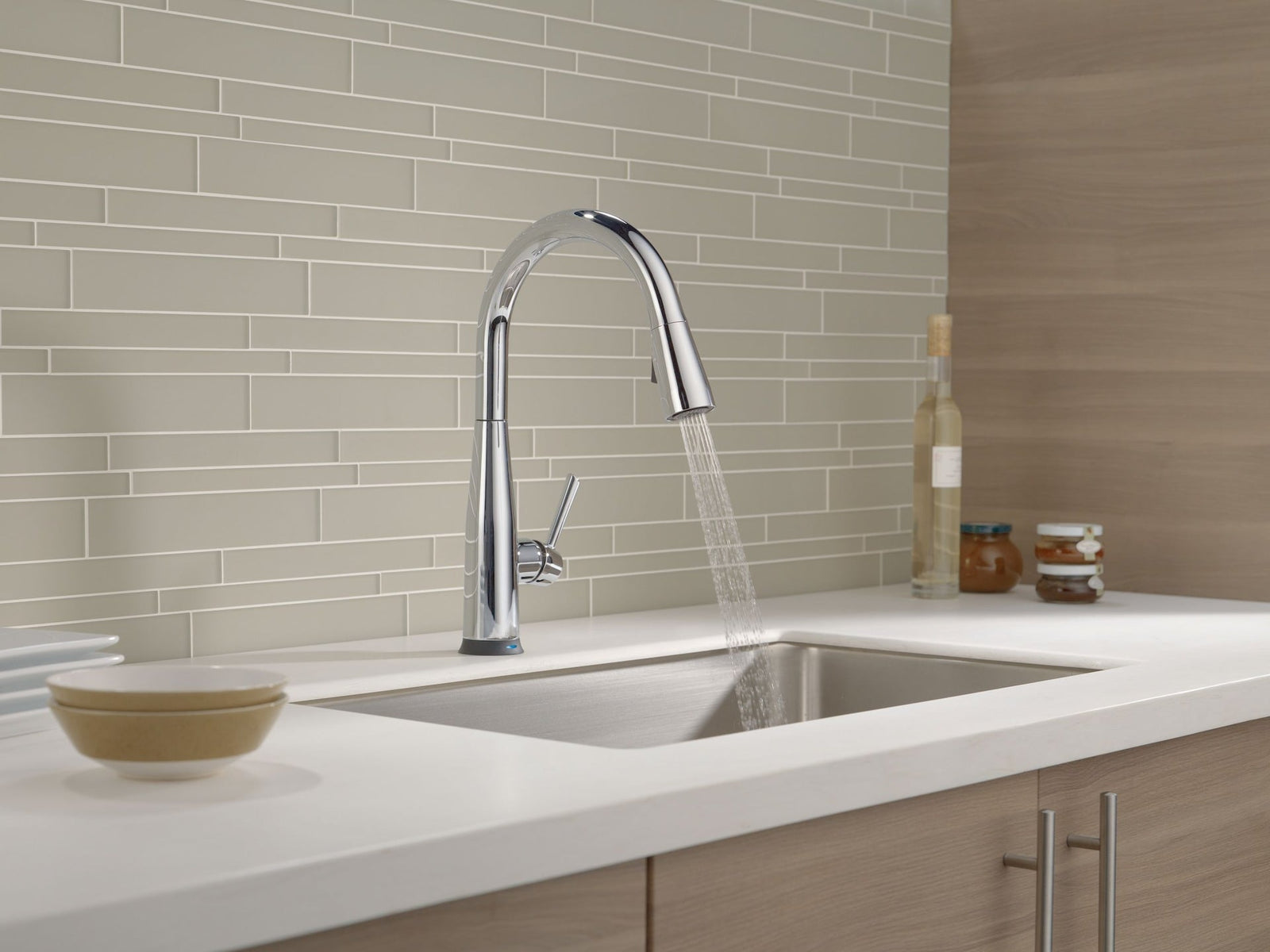1-Handle Pull-Down Kitchen Faucet with Touch, Chrome C5W7 - product image 4