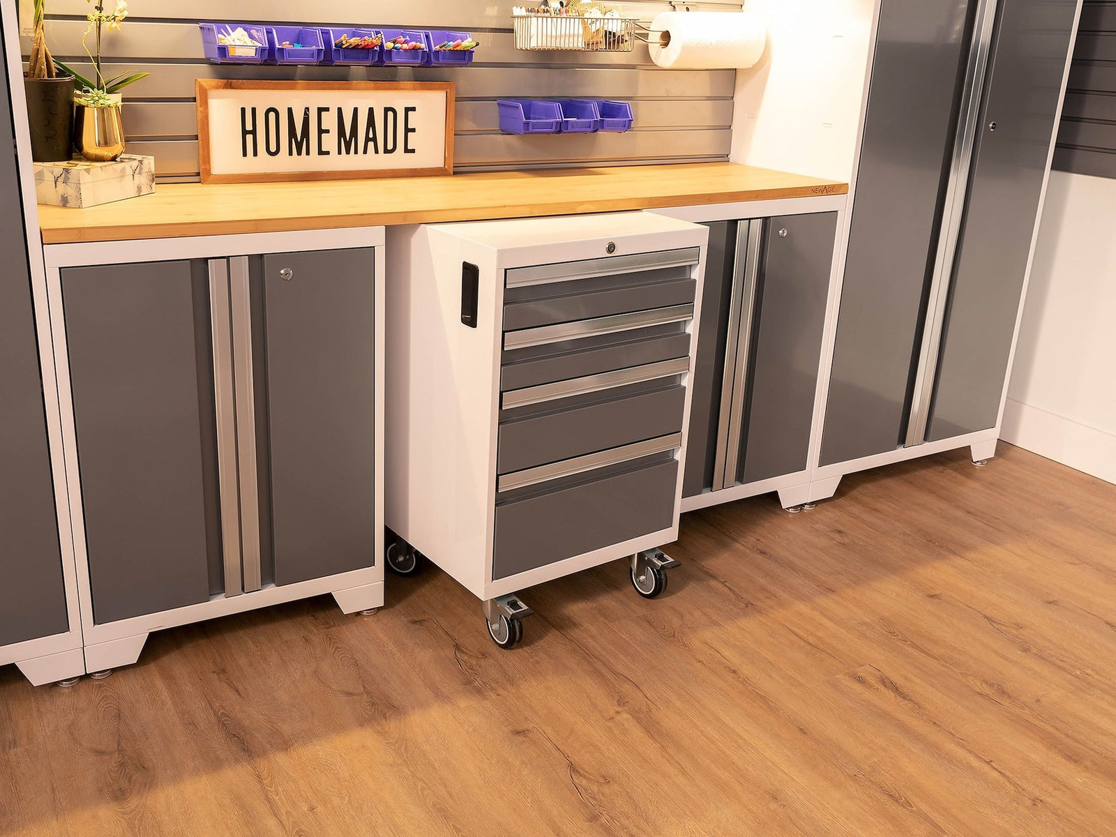 Bold 3.0 Series All-in-One Lockable Steel Garage Cabinetry Set with Bamboo Top, White/Platinum, 48-in x 18-in x 76.75-in, 5-pc Y5W8 - product image 4