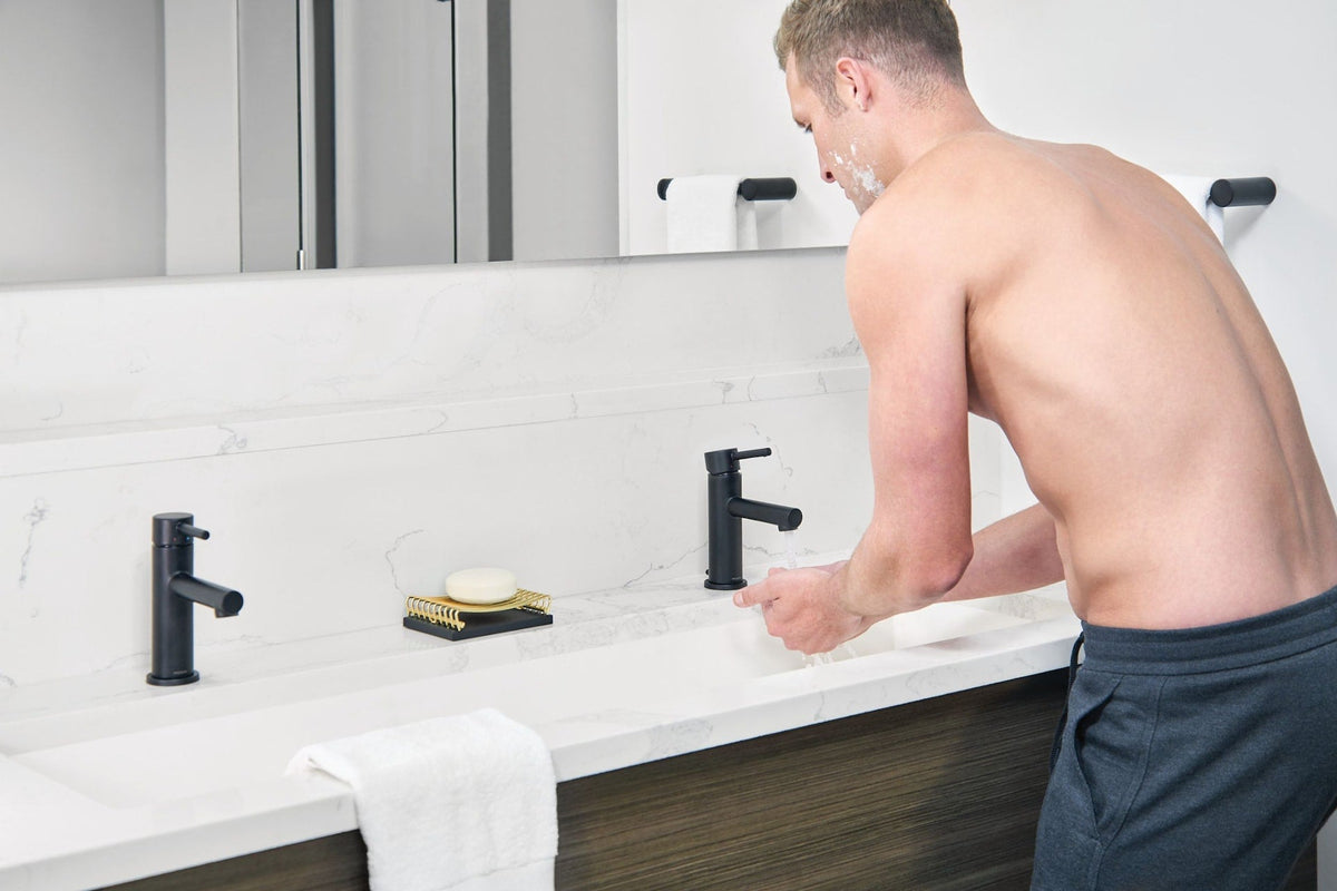 Align Single Handle Single Hole Bathroom Sink Faucet, Matte Black X7F1 - product image 3