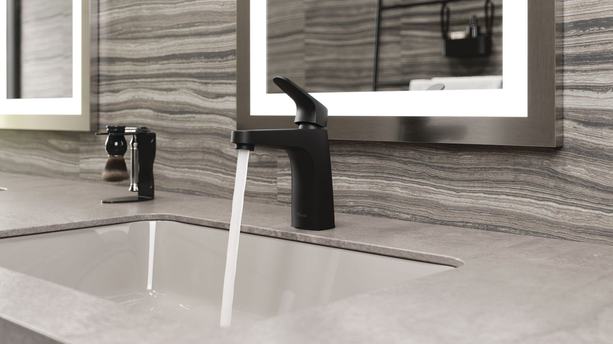 Matlock Single Handle High Arc Single Hole 4-in Centreset Bathroom Sink Faucet, Push & Seal Drain, Matte Black P7U2 - product image 8